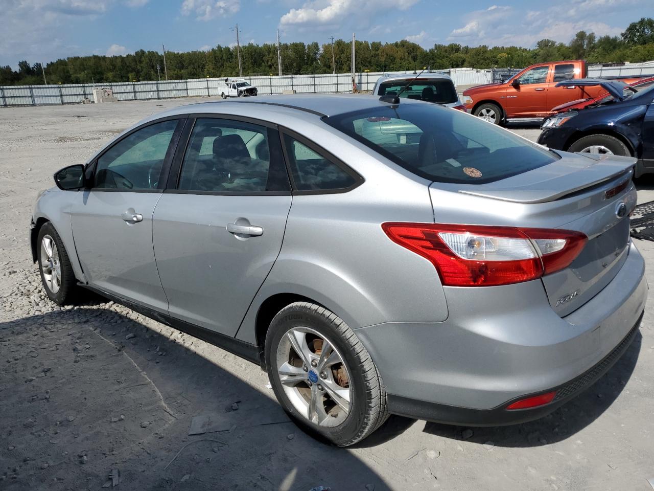 Изображение 2 2012 FORD FOCUS SE 2012 с VIN 1FAHP3F28CL308633