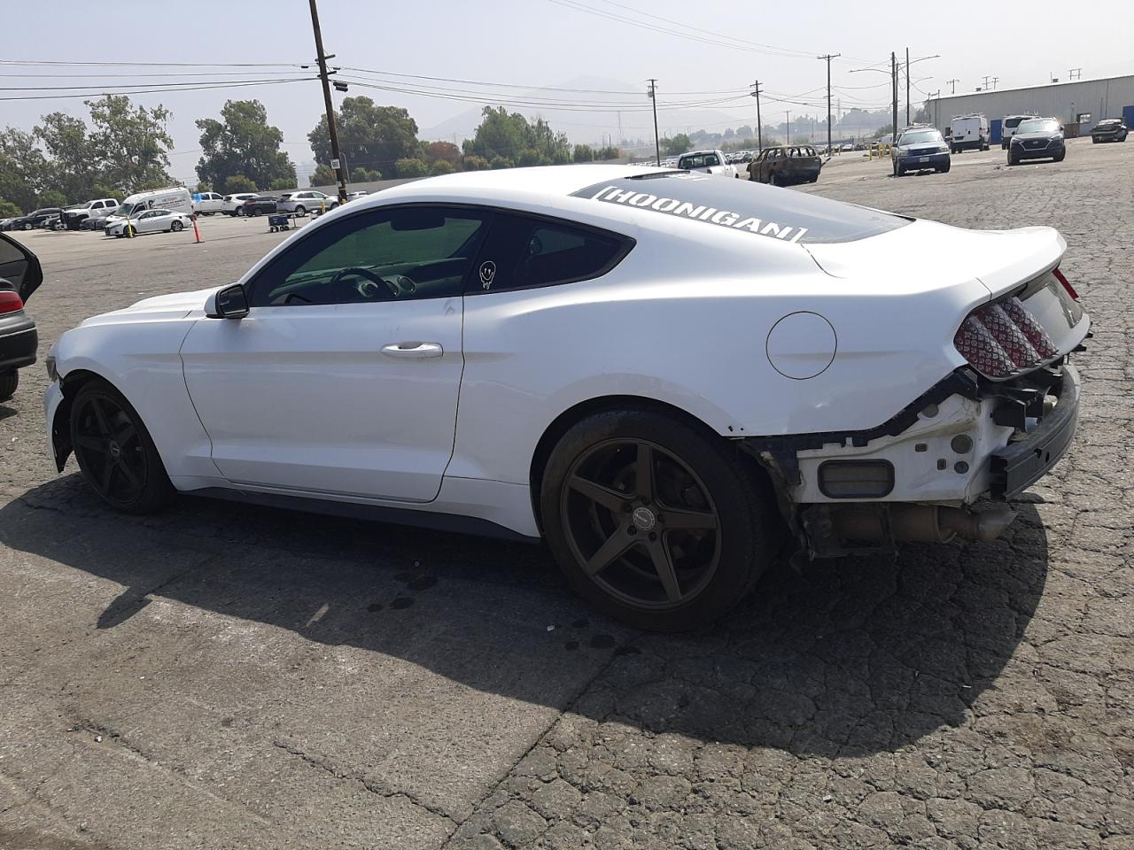 Obraz 2 z 2016 FORD MUSTANG  2016 z VIN 1FA6P8AM8G5303326