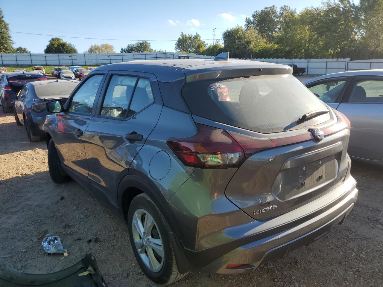 Изображение 2 2022 NISSAN KICKS S 2022 с VIN 3N1CP5BV9NL487498