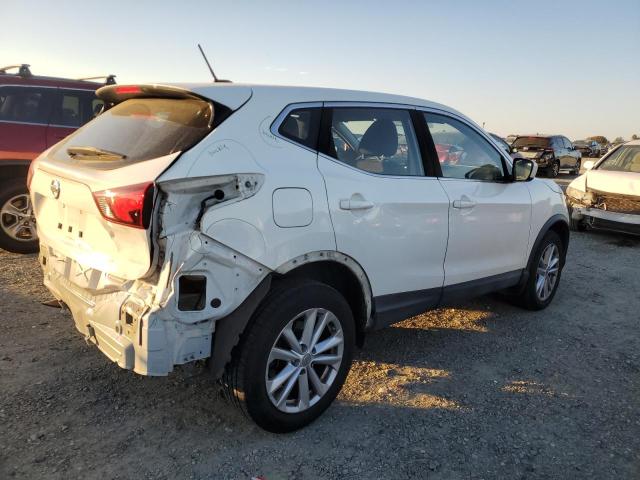 Image 3 of 2017 NISSAN ROGUE SPORT S 2017 with VIN JN1BJ1CP7HW021802