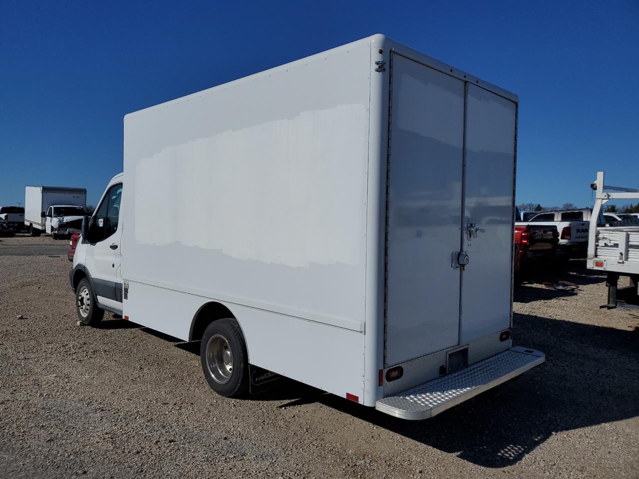 Изображение 2 2018 FORD TRANSIT T-350 HD 2018 с VIN 1FDRS6ZM5JKA16268