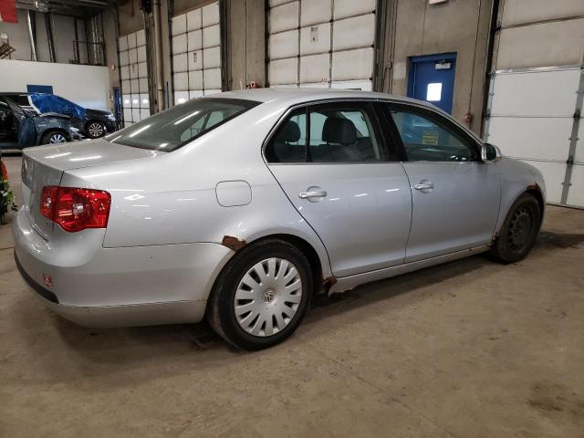 Image 3 of 2005 VOLKSWAGEN NEW JETTA 2.5 2005 with VIN 3VWRF71K45M636033