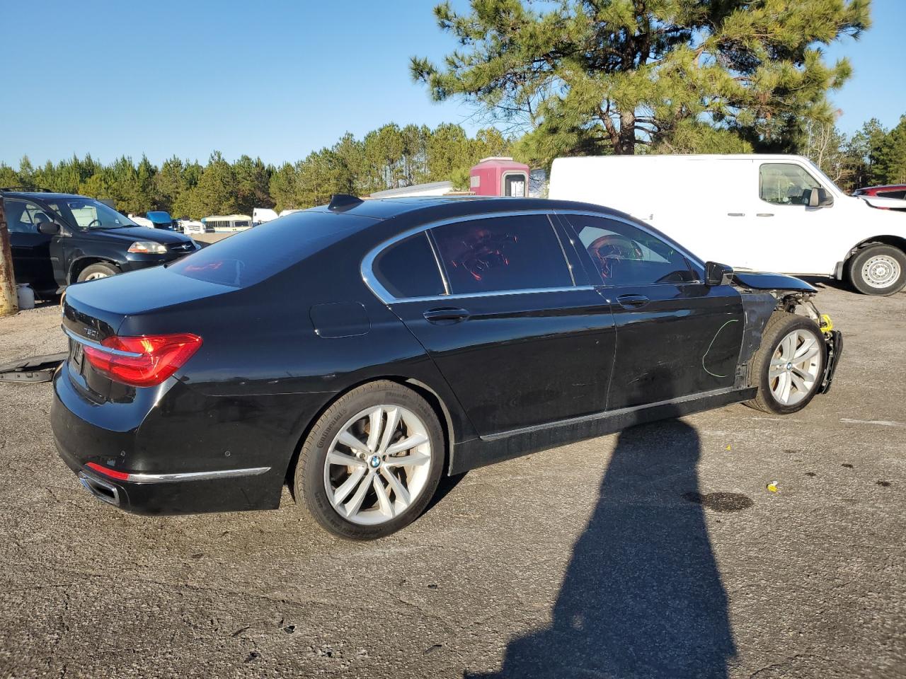 Image 3 of 2016 BMW 750 XI 2016 with VIN WBA7F2C59GG415221