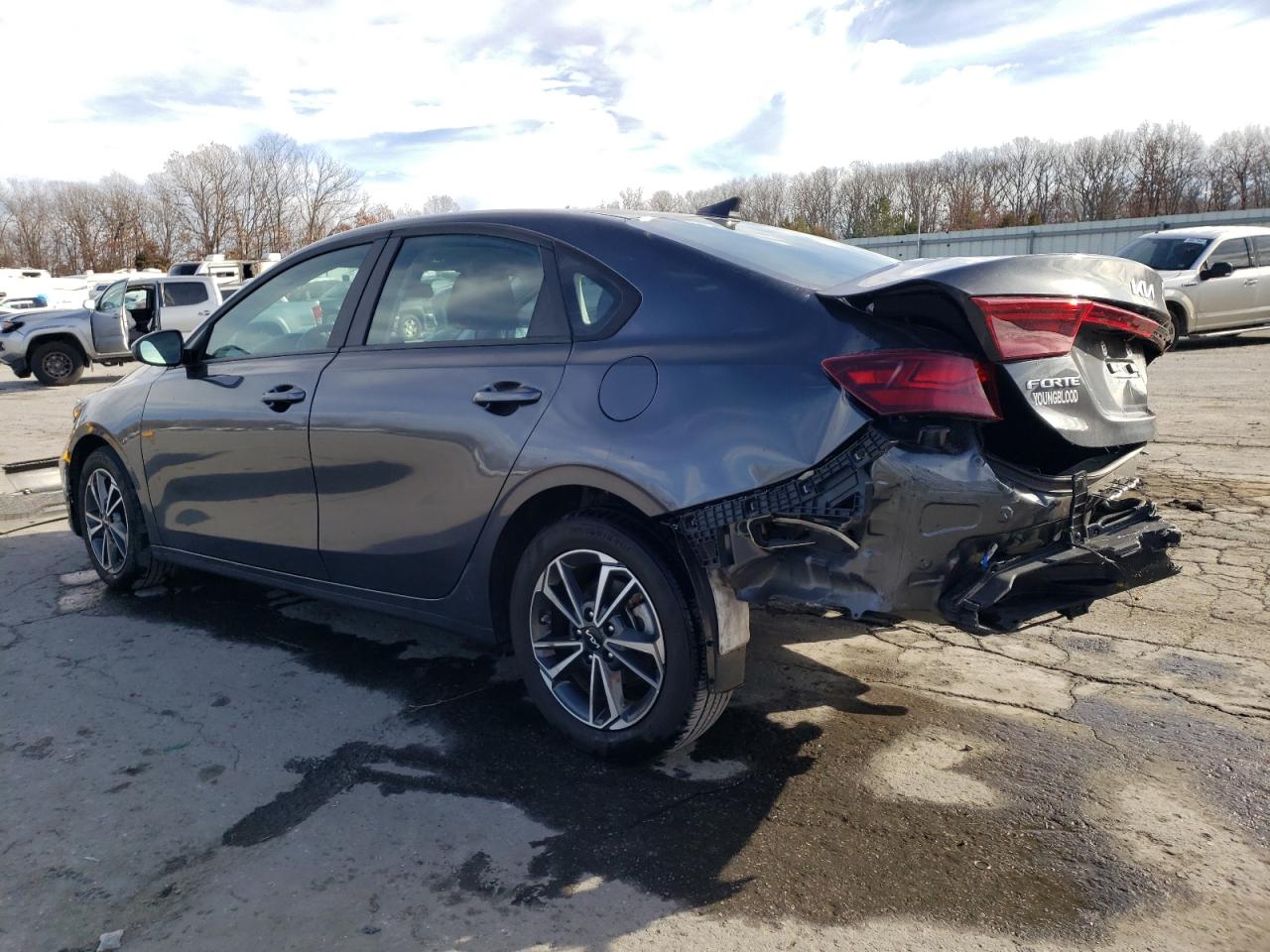 Obraz 2 z 2023 KIA FORTE LX 2023 z VIN 3KPF24ADXPE508927