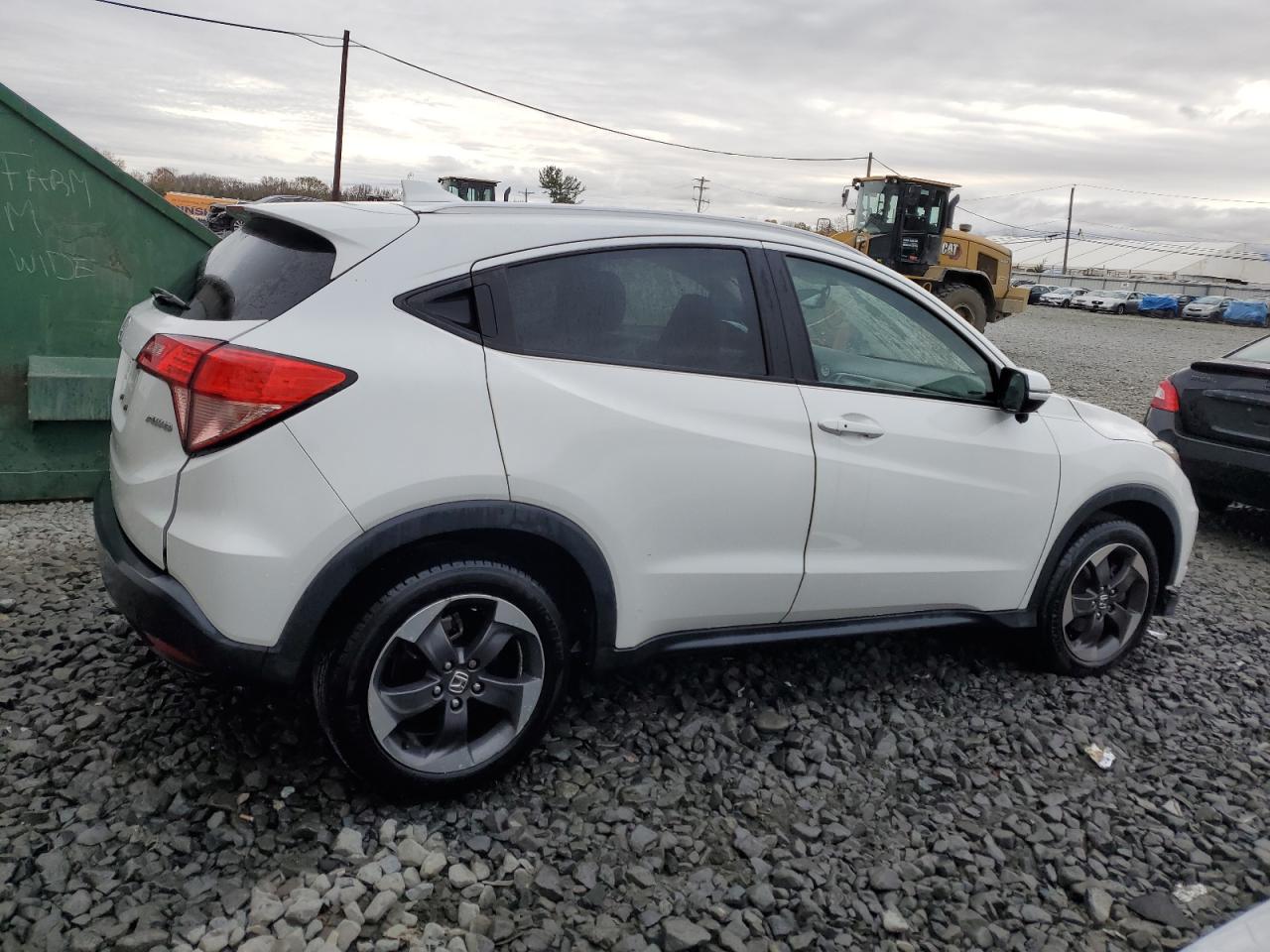 Изображение 3 2018 HONDA HR-V EXL 2018 с VIN 3CZRU6H75JM702033