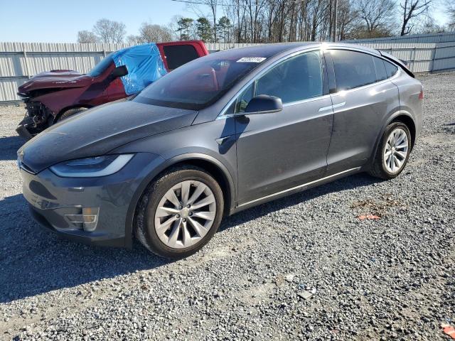 Obraz 2020 TESLA MODEL X  2020