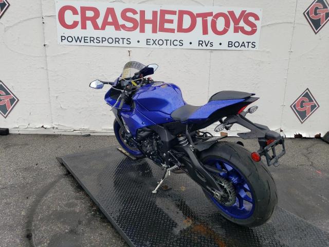 Изображение 3 2023 YAMAHA YZFR1  2023 с VIN JYARN66Y1PA001022