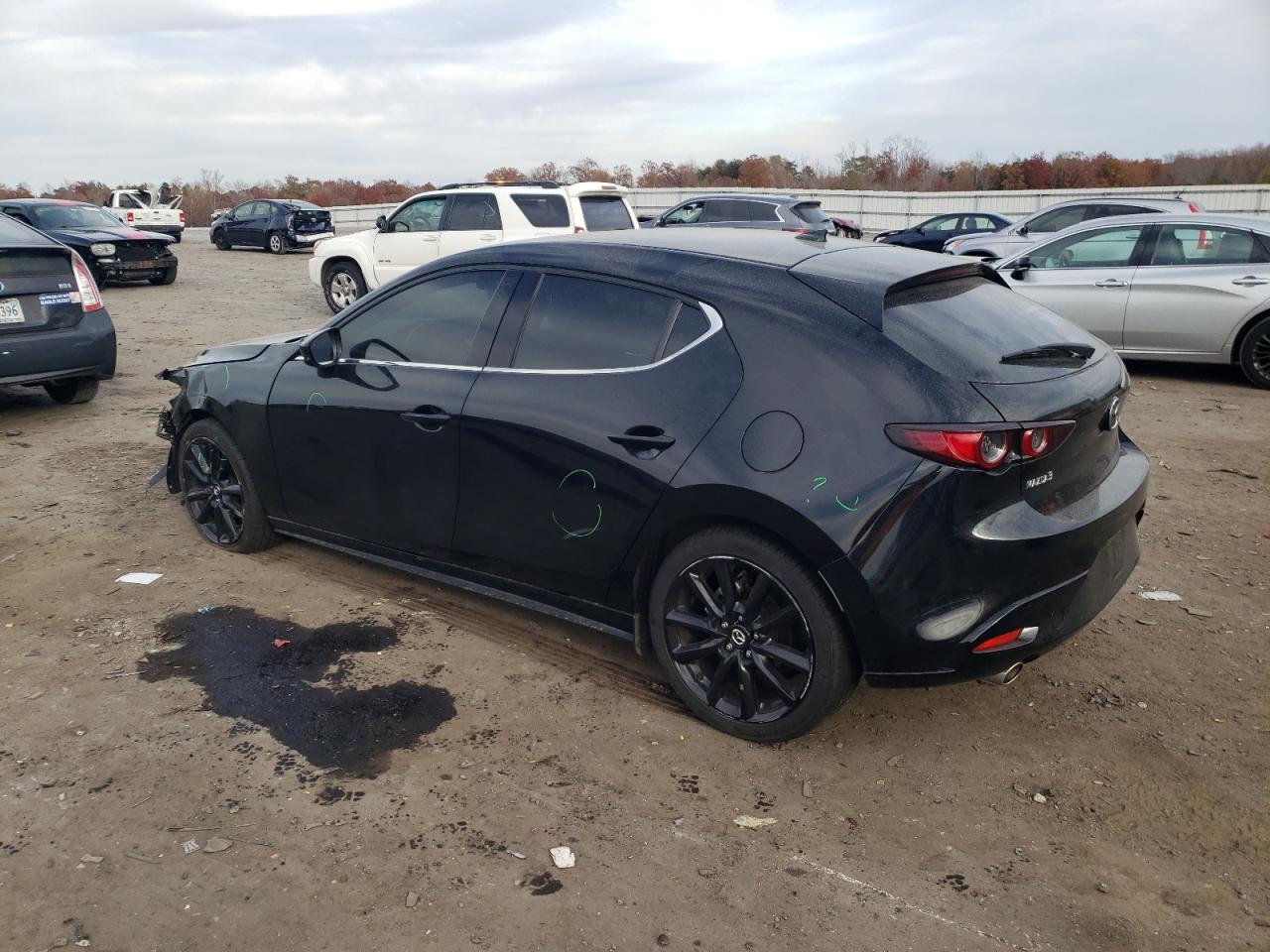 Изображение 2 2020 MAZDA 3 PREMIUM 2020 с VIN JM1BPANM9L1165467