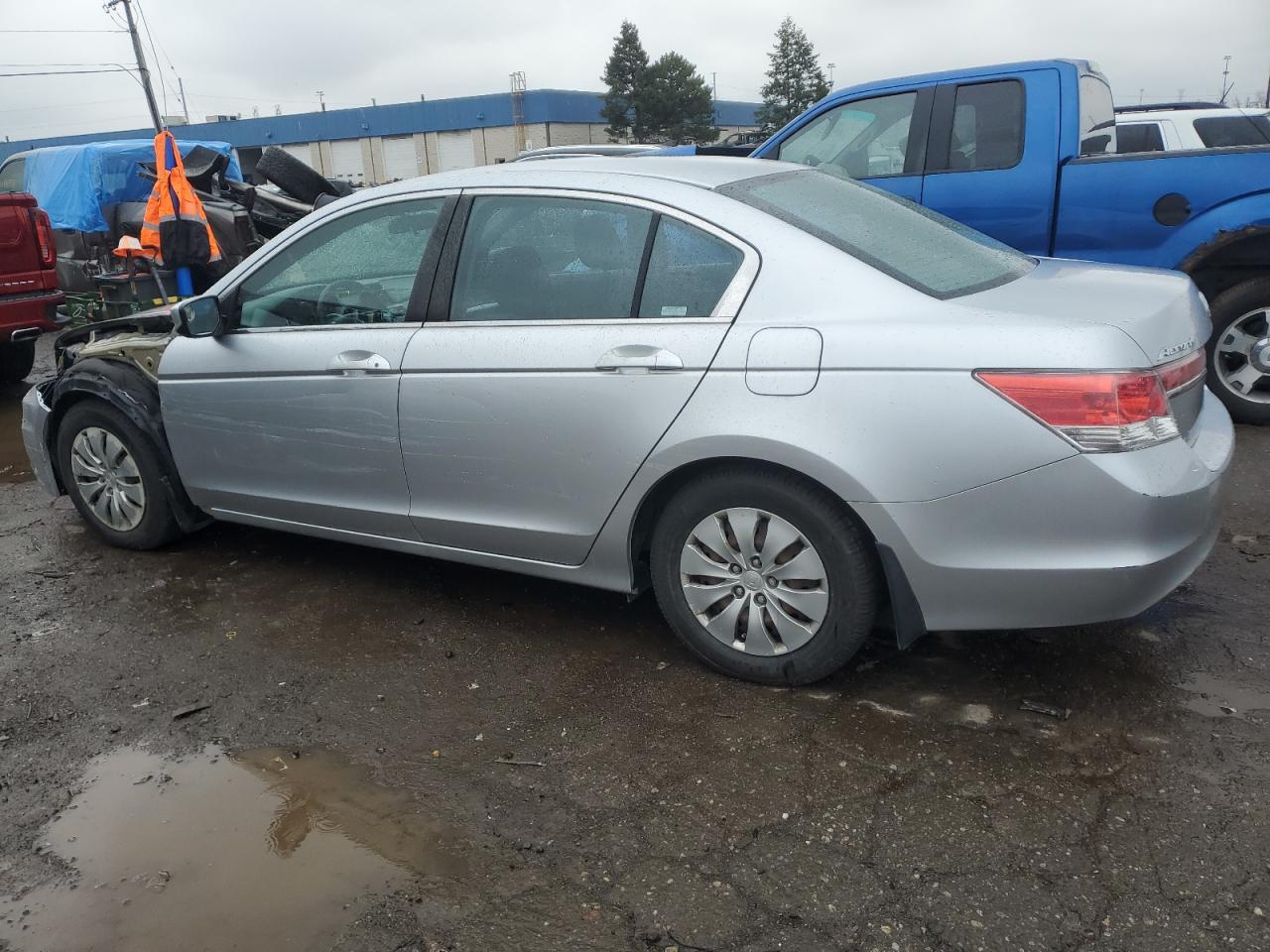 Изображение 2 2012 HONDA ACCORD LX 2012 с VIN 1HGCP2F35CA169162
