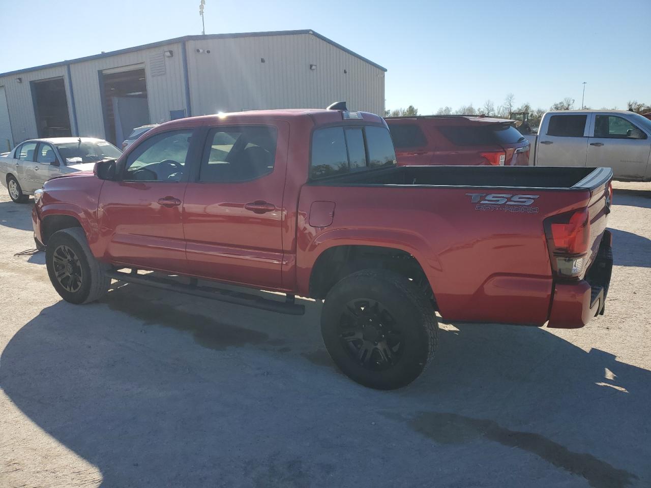 Obraz 2 z 2021 TOYOTA TACOMA DOUBLE CAB 2021 z VIN 3TYAX5GN4MT018538