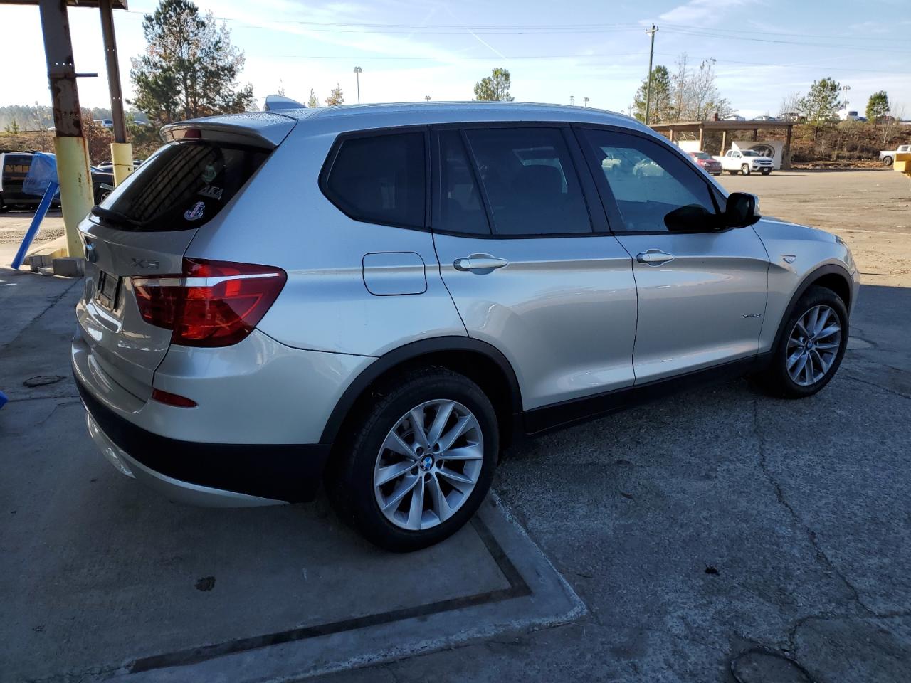 Image 3 of 2014 BMW X3 XDRIVE28I 2014 with VIN 5UXWX9C59E0D10612