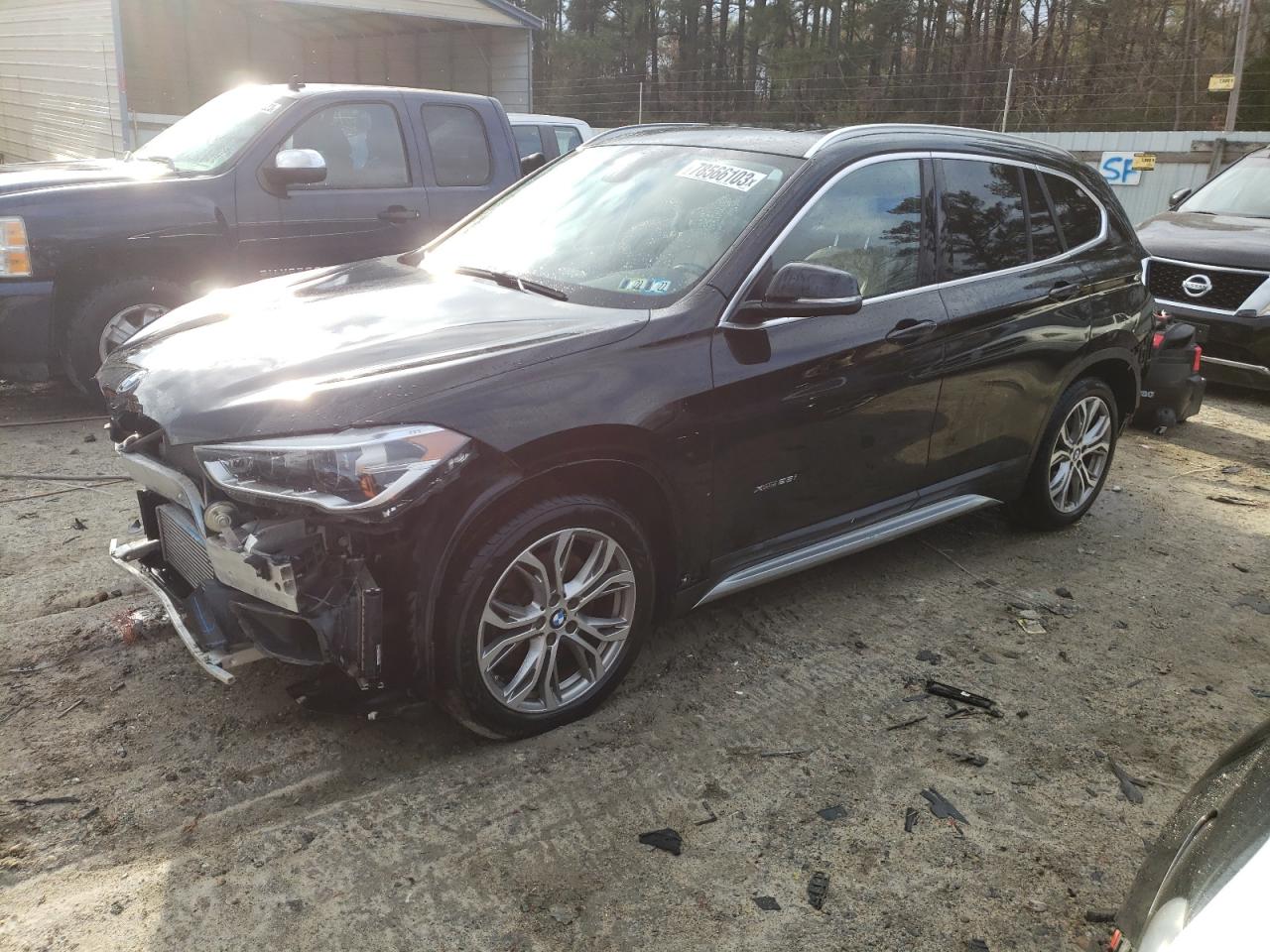 Obraz 1 z 2016 BMW X1 XDRIVE28I 2016 z VIN WBXHT3C30GP883202