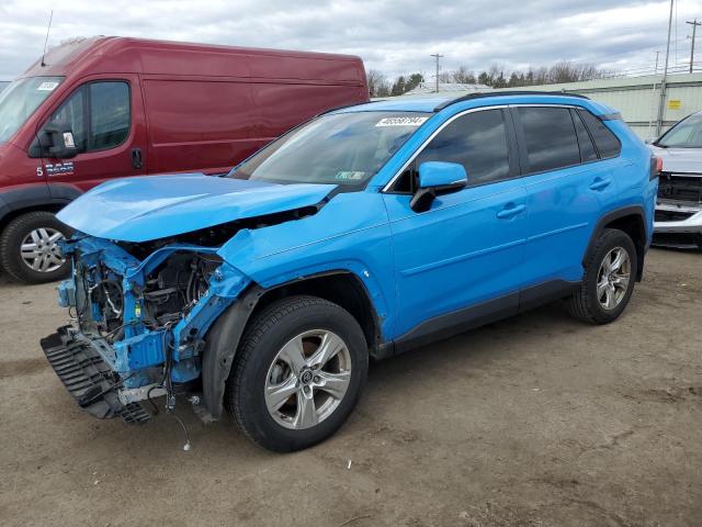 Image 1 of 2020 TOYOTA RAV4 XLE 2020 with VIN 2T3W1RFV1LC048266