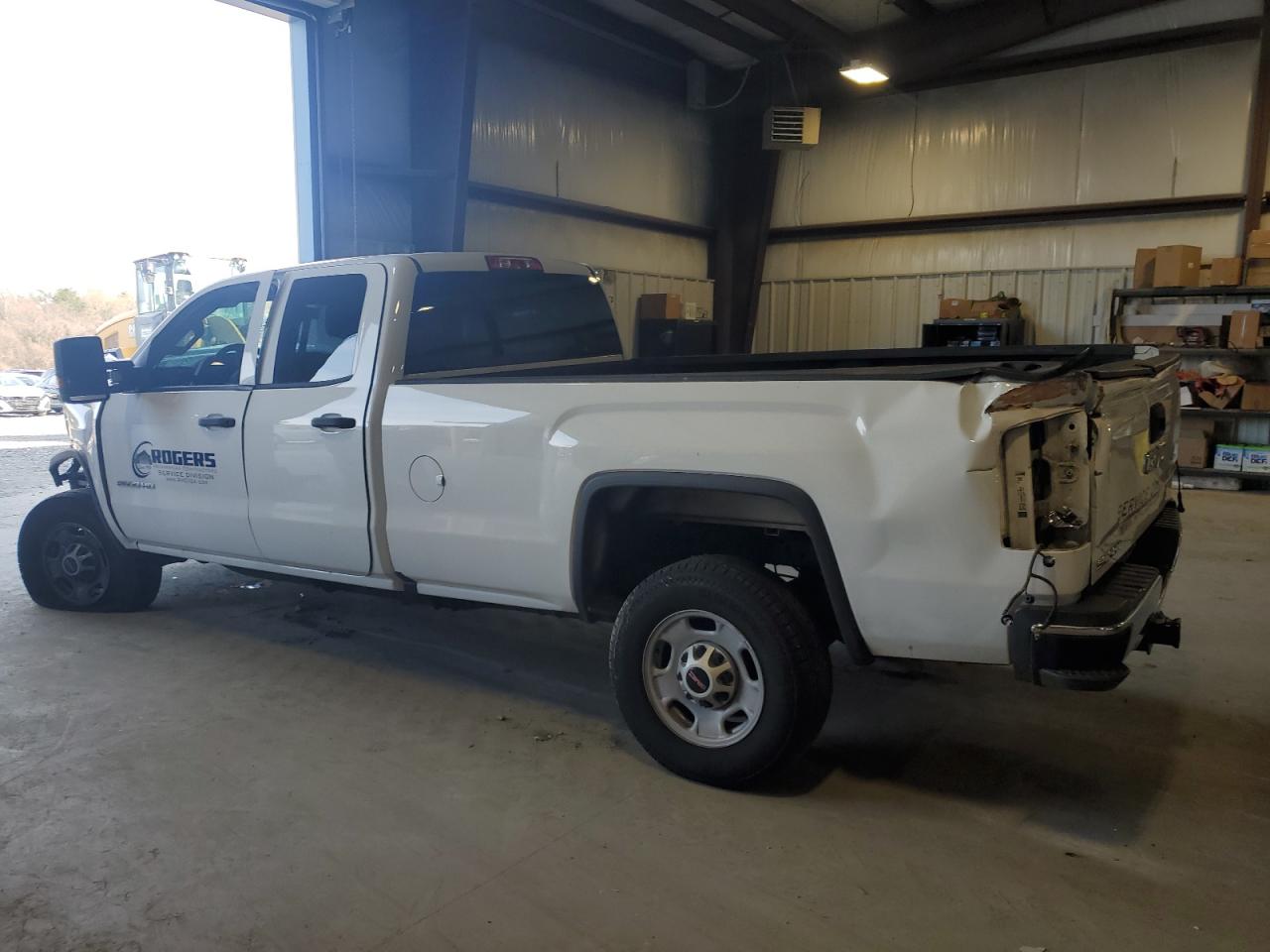 Image 2 of 2019 GMC SIERRA K2500 HEAVY DUTY 2019 with VIN 2GT22NEG1K1119060