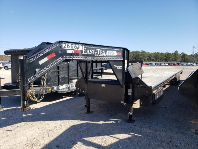 Image 2 of 2022 EXQF 40GOENECK 2022 with VIN 58SGF4029NE030968