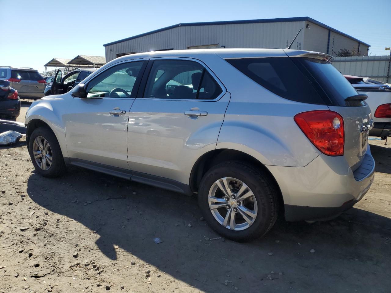 Image 2 of 2014 CHEVROLET EQUINOX LS 2014 with VIN 2GNALAEK0E6211040