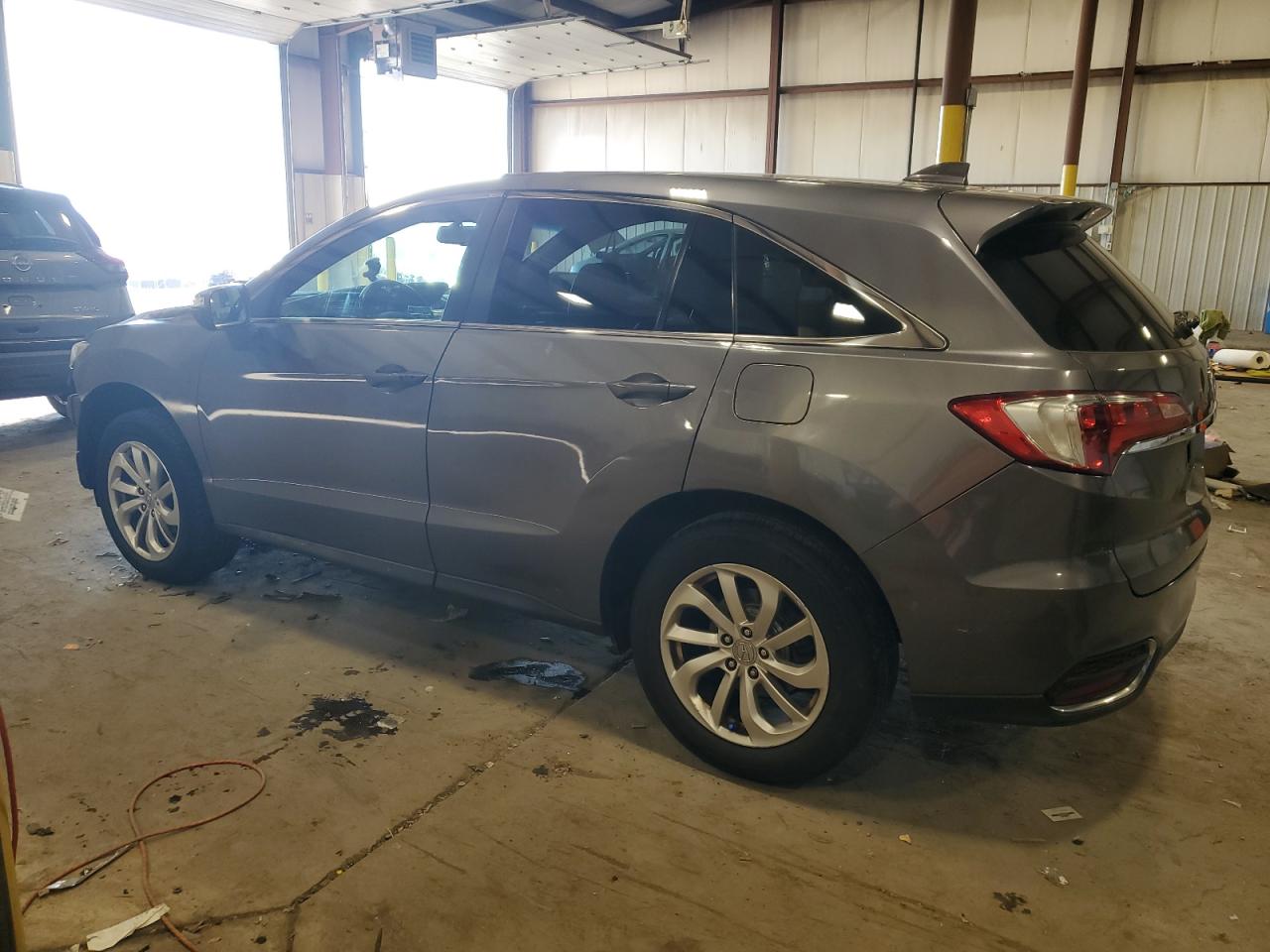 Obraz 2 z Acura Rdx Technology 2017 z VIN 5J8TB3H58HL020419