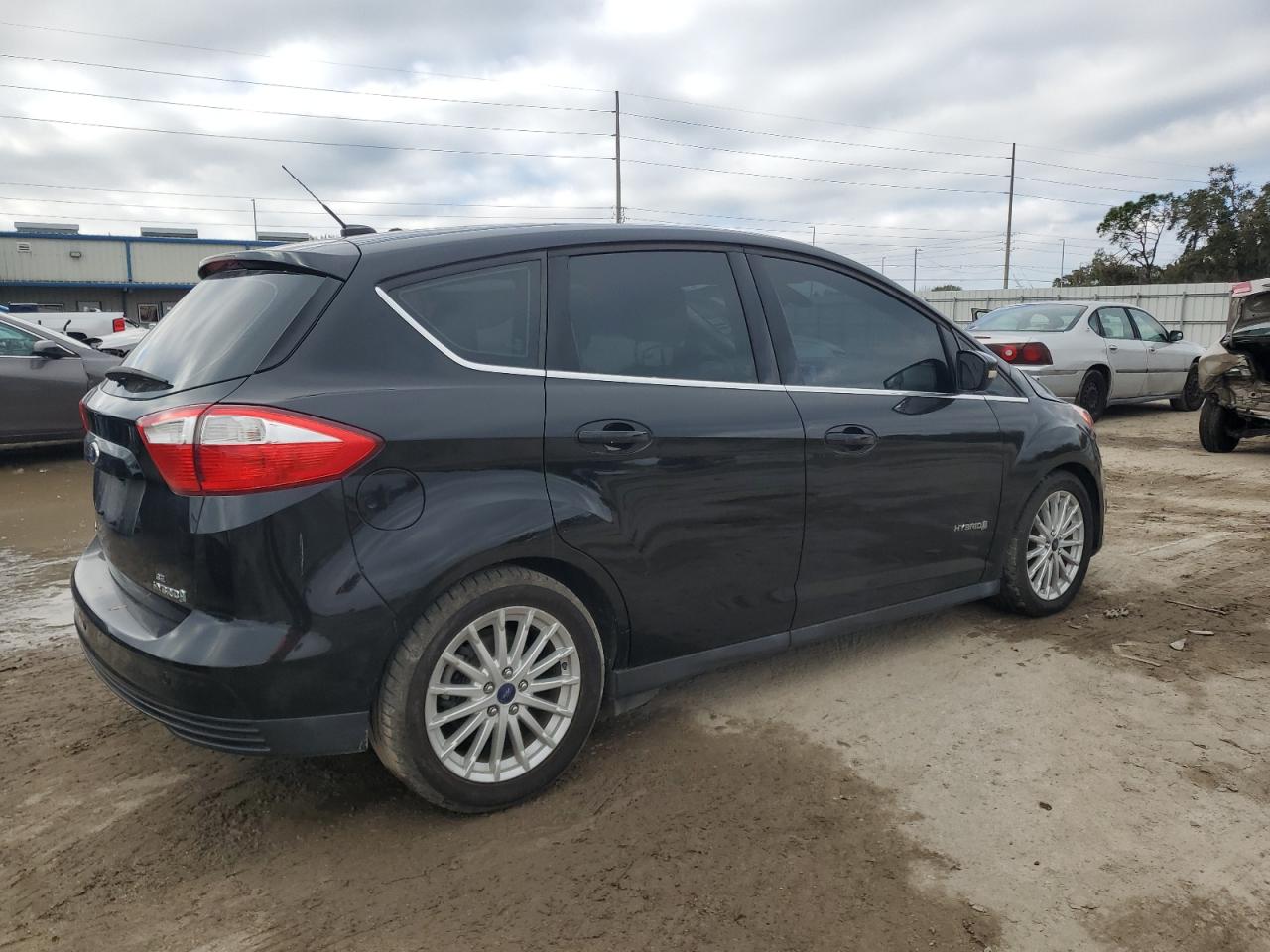 Image 3 of 2016 FORD C-MAX SEL 2016 with VIN 1FADP5BU8GL106270