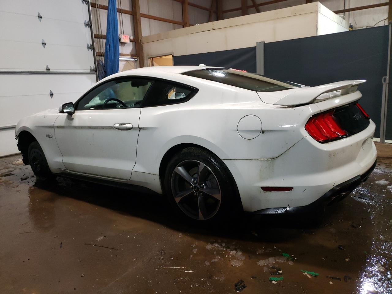 Obraz 2 z 2018 FORD MUSTANG GT 2018 z VIN 1FA6P8CF8J5132437