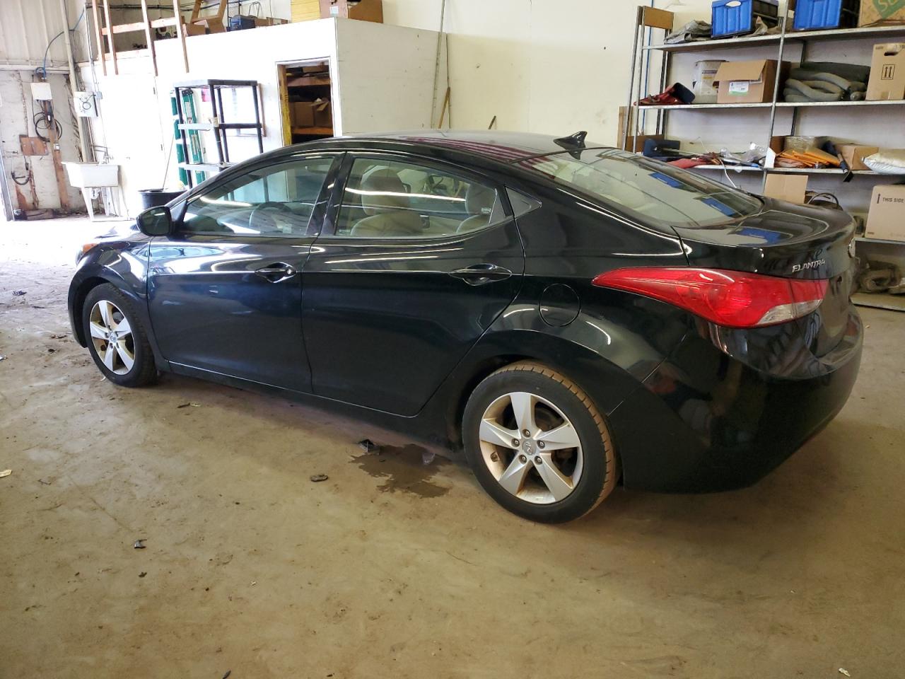 Изображение 2 2013 HYUNDAI ELANTRA GLS 2013 с VIN 5NPDH4AE6DH227889