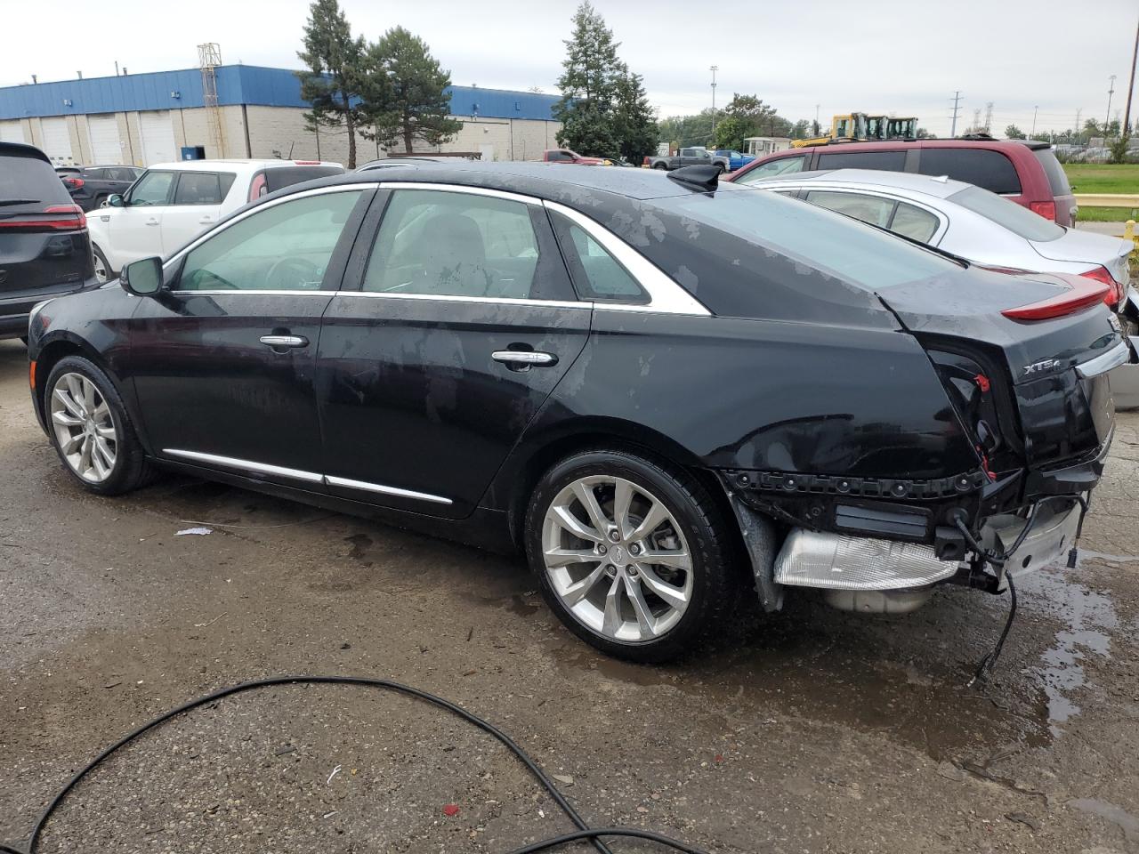 Image 2 of 2016 CADILLAC XTS LUXURY COLLECTION 2016 with VIN 2G61N5S36G9136839