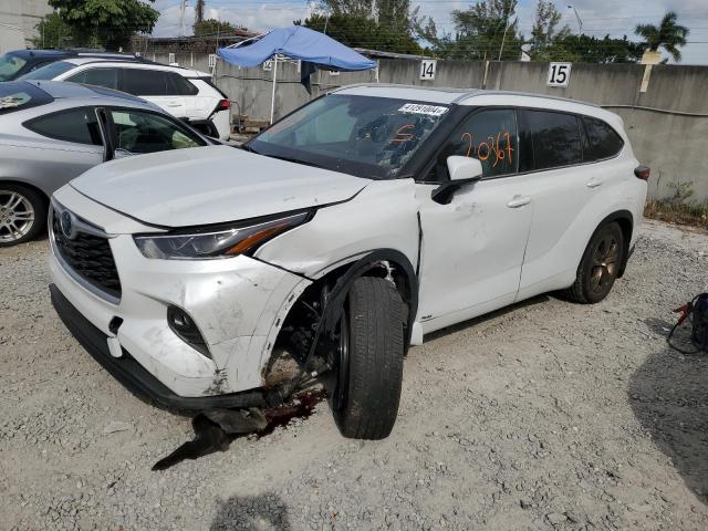 Image 1 of 2022 TOYOTA HIGHLANDER HYBRID XLE 2022 with VIN 5TDABRCH1NS539851