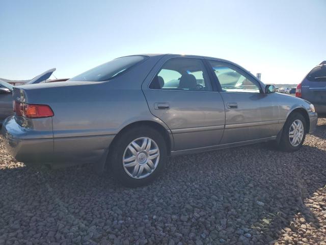 Изображение 3 2000 TOYOTA CAMRY LE 2000 с VIN 4T1BF22K4YU093784