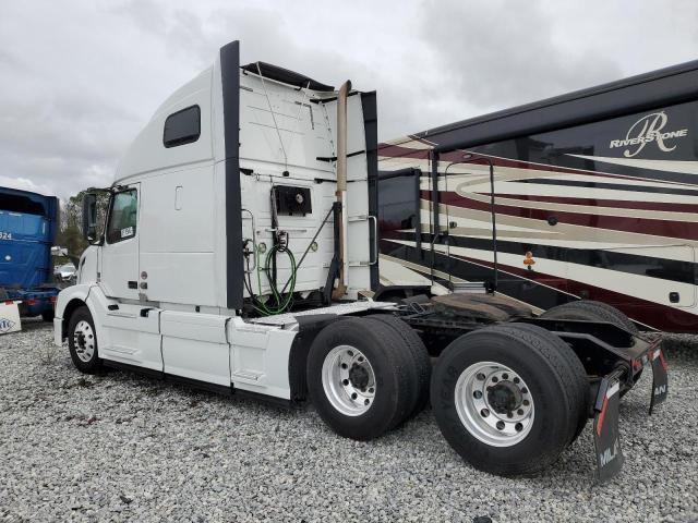 Image 3 of 2017 VOLVO VN VNL 2017 with VIN 4V4NC9EG7HN983339