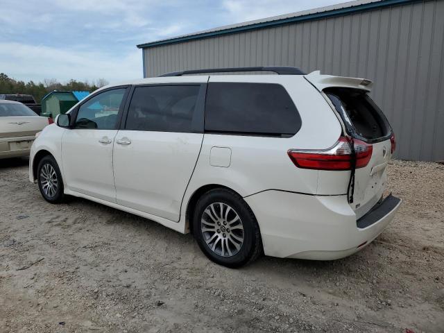 Image 2 of 2020 TOYOTA SIENNA XLE 2020 with VIN 5TDYZ3DCXLS048461