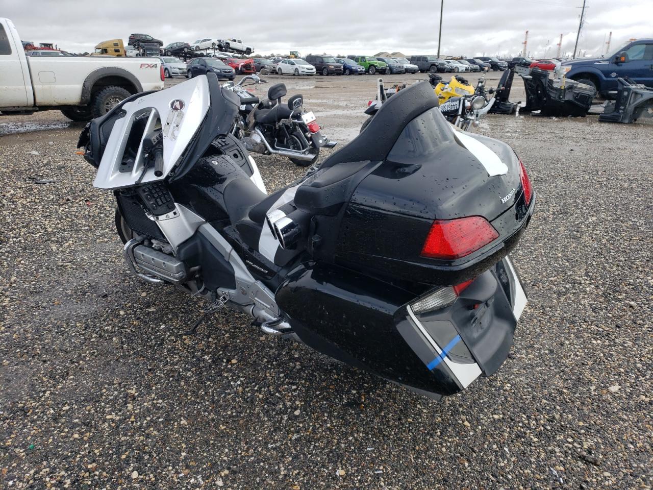Obraz 3 z 2012 HONDA GL1800  2012 z VIN JH2SC68G4CK001205
