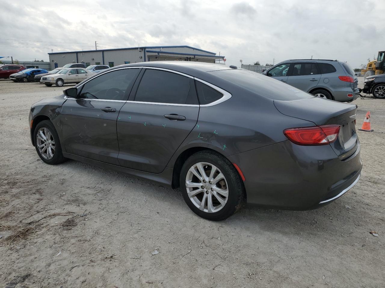 Изображение 2 2016 CHRYSLER 200 LIMITED 2016 с VIN 1C3CCCAB9GN110889