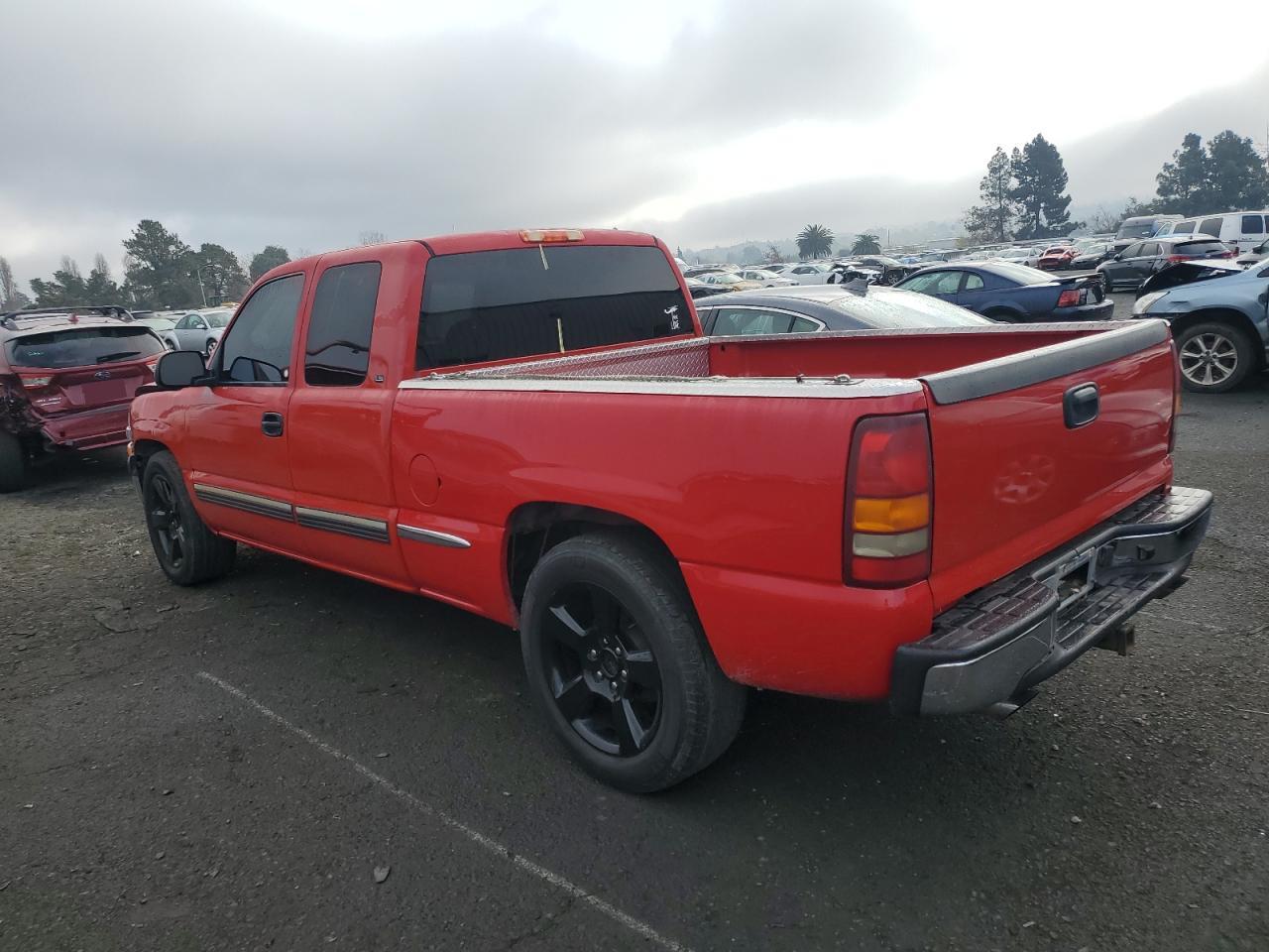 Obraz 2 z 1999 CHEVROLET SILVERADO C1500 1999 z VIN 2GCEC19T6X1293921