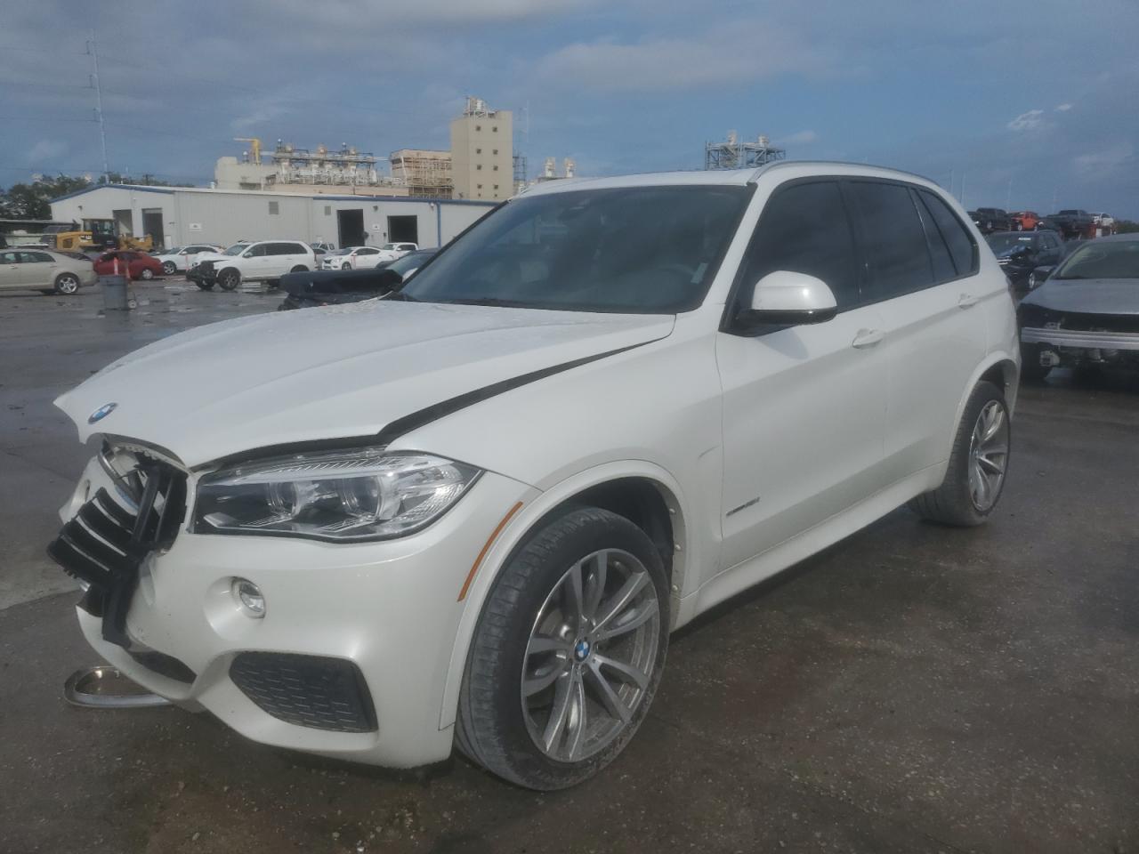 Obraz 1 z 2017 BMW X5 SDRIVE35I 2017 z VIN 5UXKR2C33H0X05563