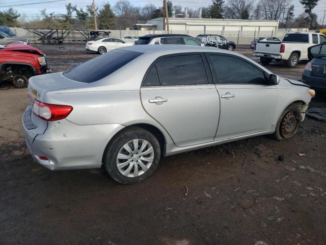 Obraz 3 z 2013 TOYOTA COROLLA BASE 2013 z VIN 2T1BU4EE5DC048694