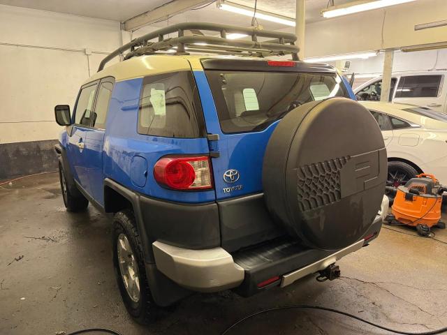 Obraz 3 z 2007 TOYOTA FJ CRUISER  2007 z VIN JTEBU11F770037025