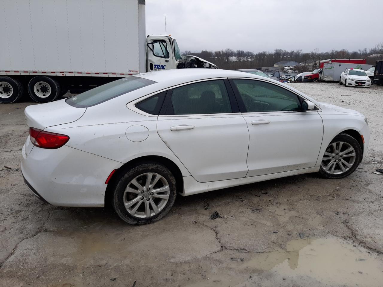 Obraz 3 z 2015 CHRYSLER 200 LIMITED 2015 z VIN 1C3CCCAB9FN675741