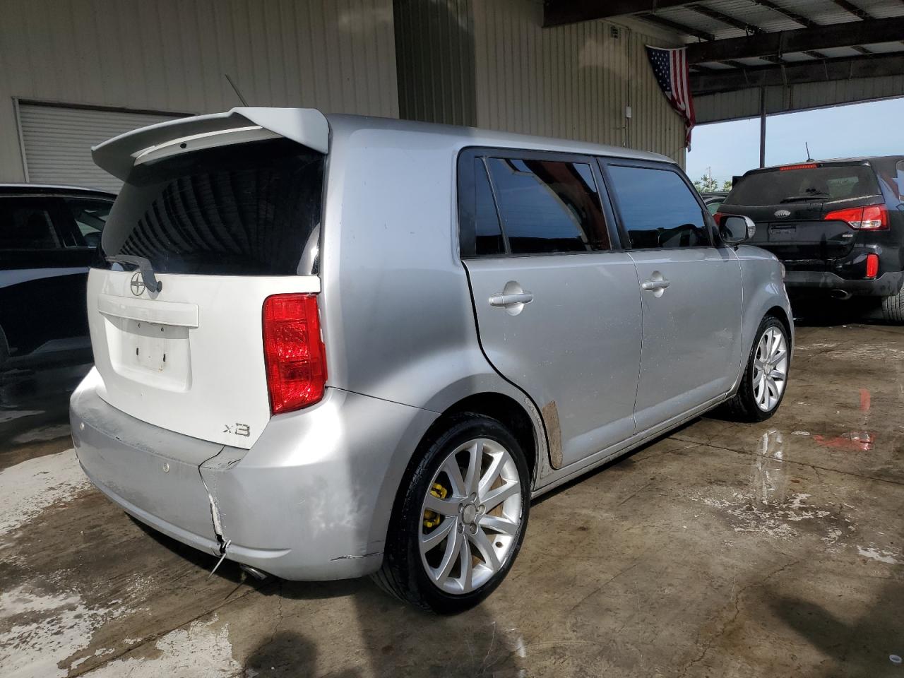 Obraz 3 z 2008 TOYOTA SCION XB 2008 z VIN JTLKE50E281011594
