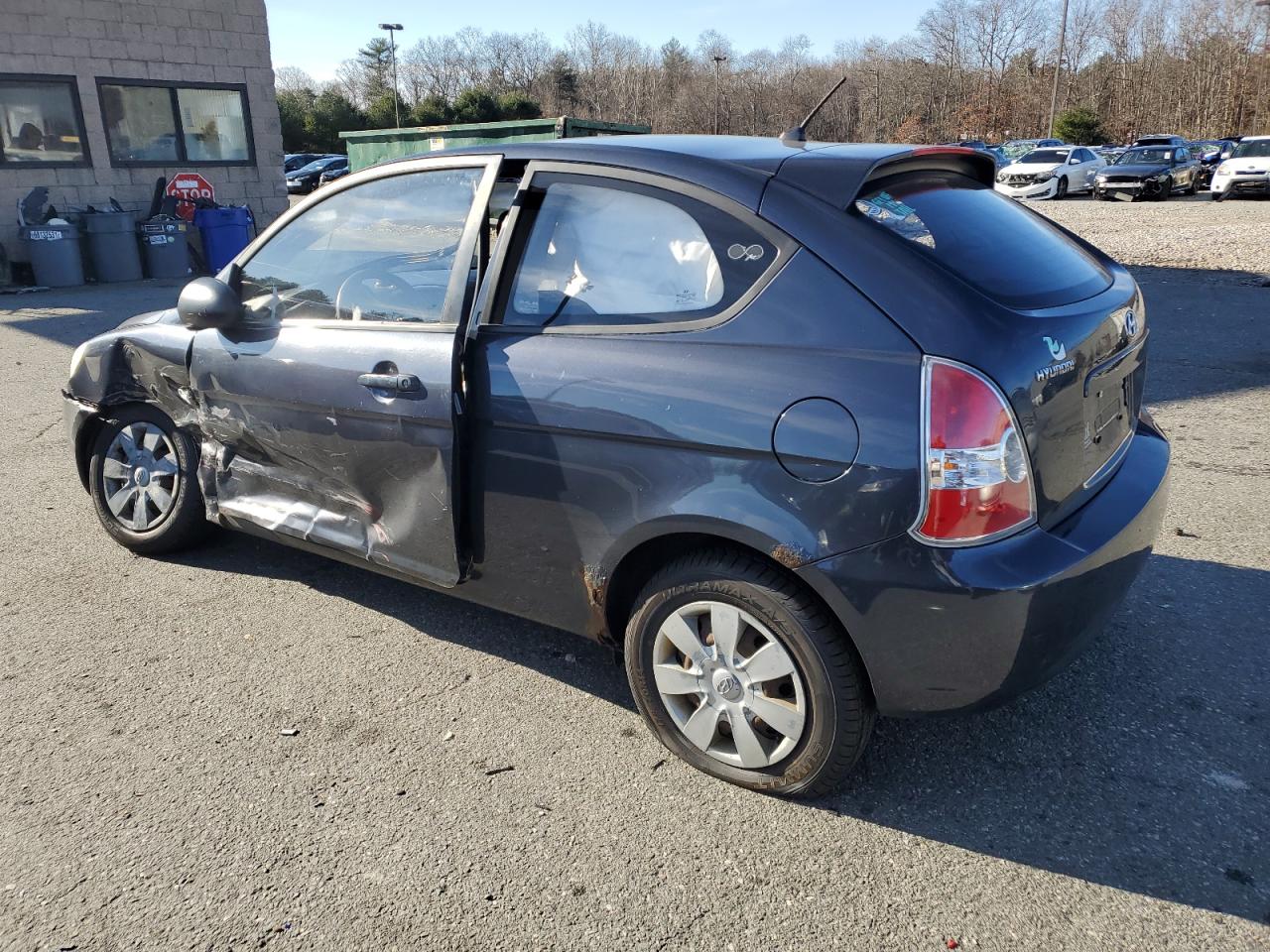 Image 2 of 2007 HYUNDAI ACCENT GS 2007 with VIN KMHCM36C27U035450