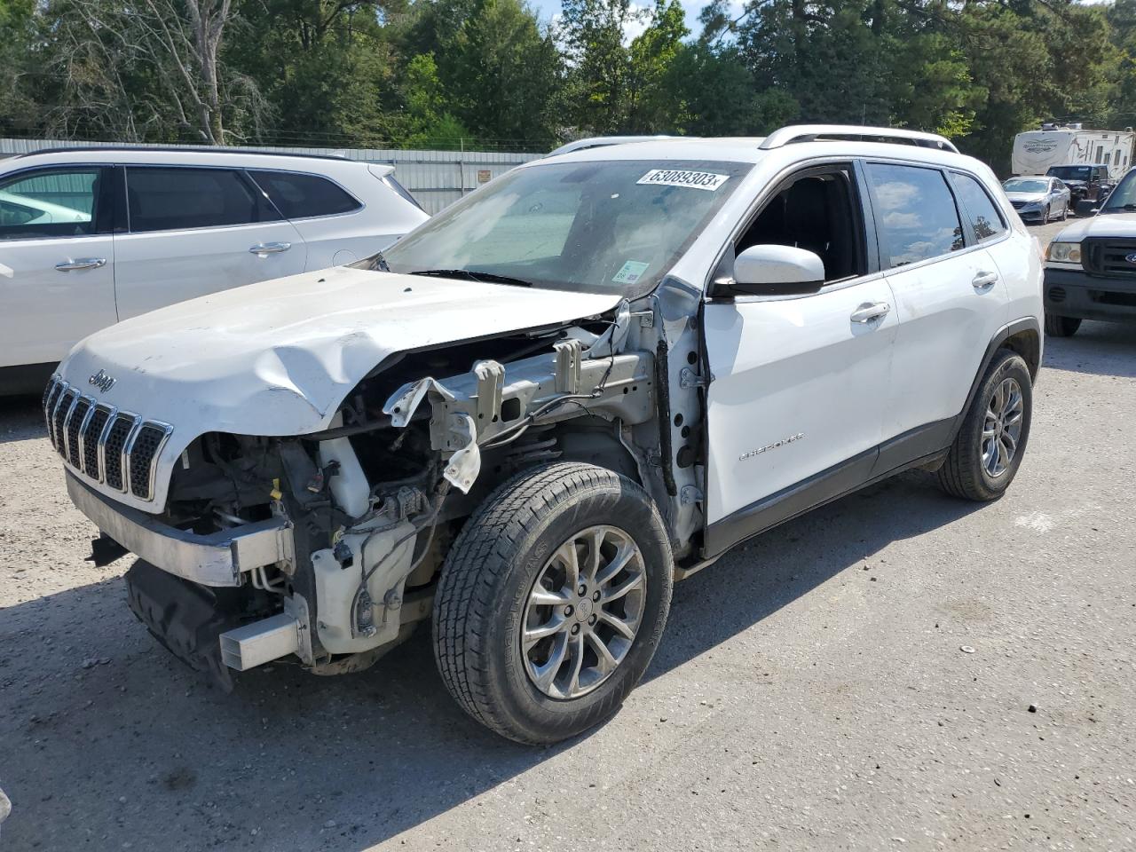 Obraz 1 z Jeep Cherokee Latitude Plus 2019 z VIN 1C4PJMLB8KD232311