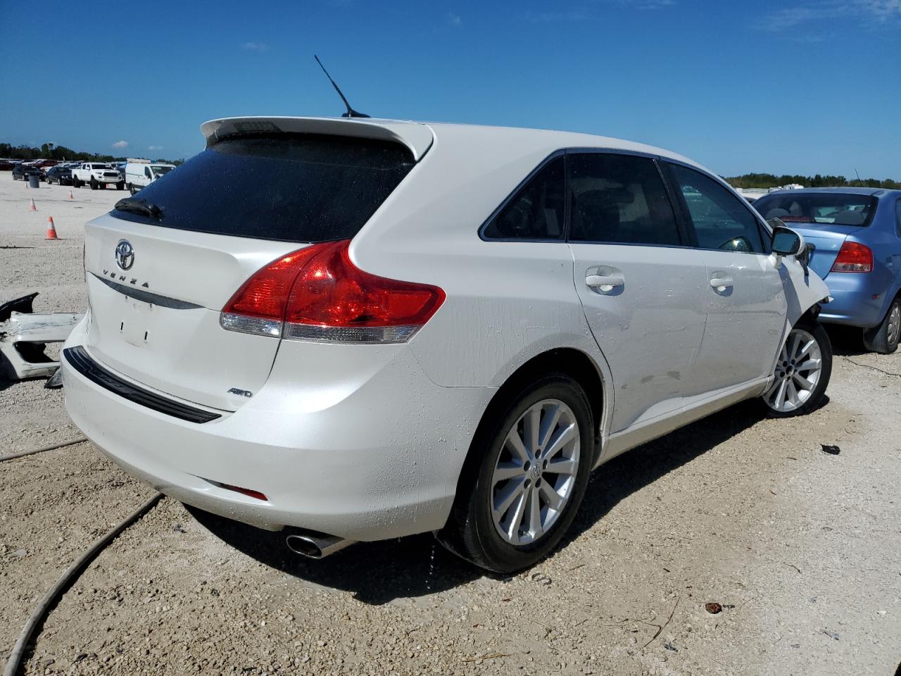 Изображение 3 Toyota Venza 2011 с VIN 4T3BA3BB4BU022152