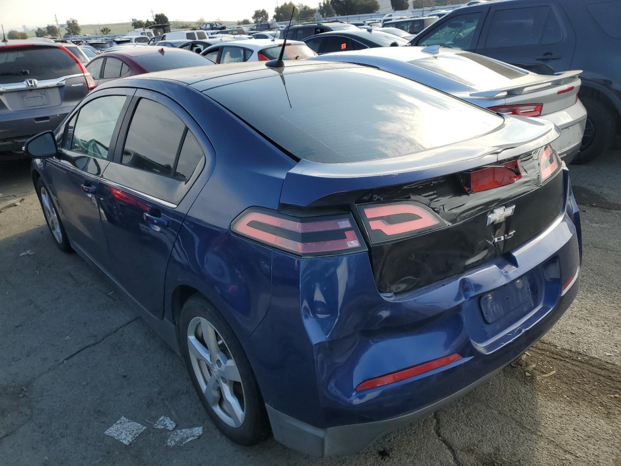 Image 2 of 2012 CHEVROLET VOLT  2012 with VIN 1G1RE6E43CU124096