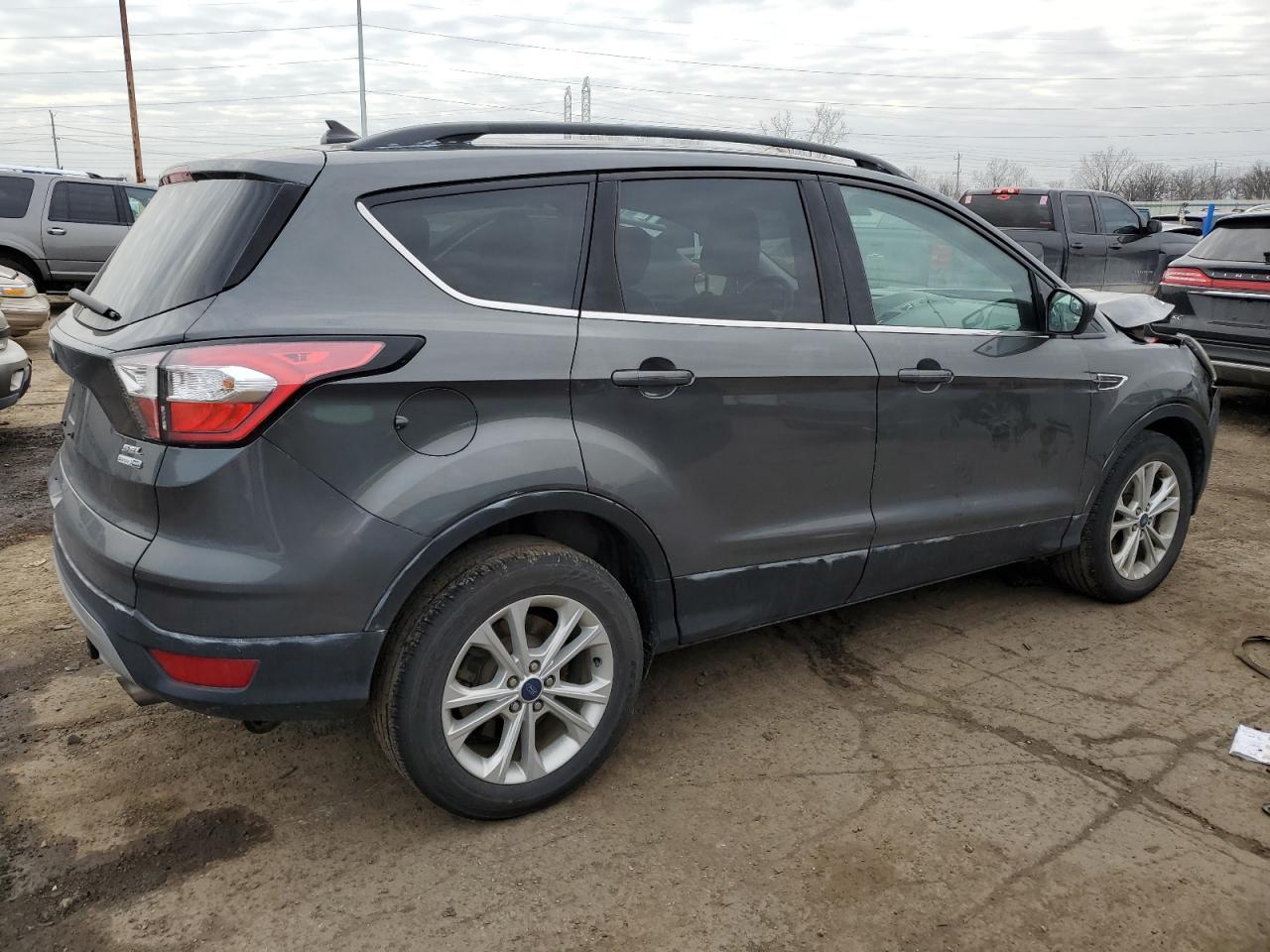 Изображение 3 2018 FORD ESCAPE SEL 2018 с VIN 1FMCU9HD6JUA63154