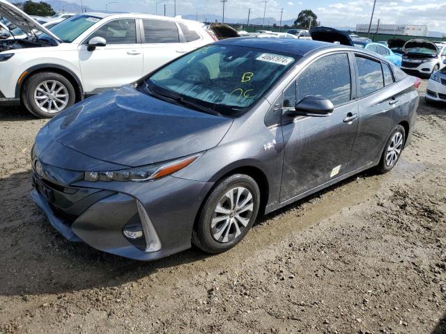 Изображение 1 2021 TOYOTA PRIUS PRIME LE 2021 с VIN JTDKAMFP6M3181613