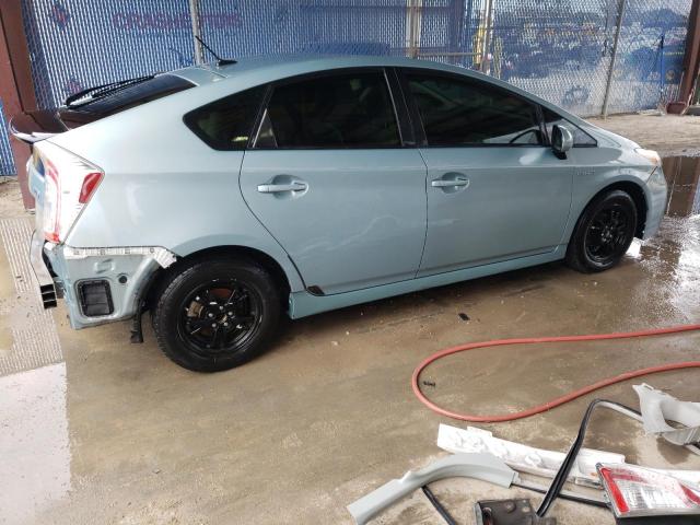 Изображение 3 2015 TOYOTA PRIUS  2015 с VIN JTDKN3DU7F1957642