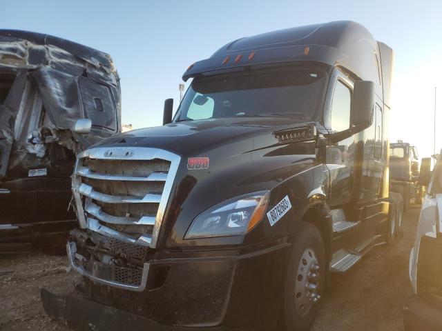 Image 2 of 2018 FREIGHTLINER CASCADIA 126  2018 with VIN 3AKJHHDR9JSJS3684