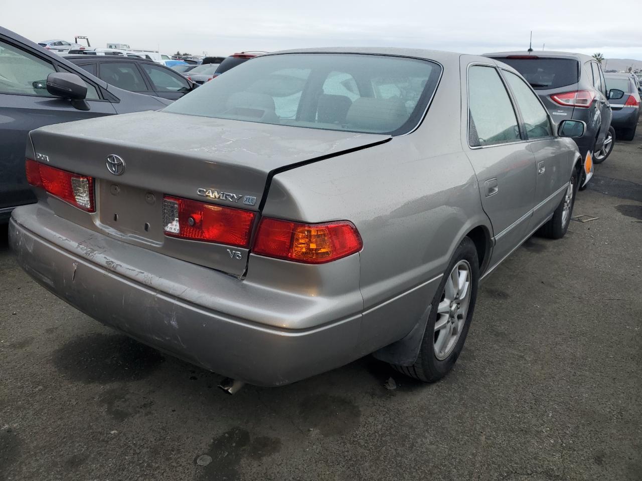 Изображение 3 2000 TOYOTA CAMRY LE 2000 с VIN JT2BF28K7Y0286359