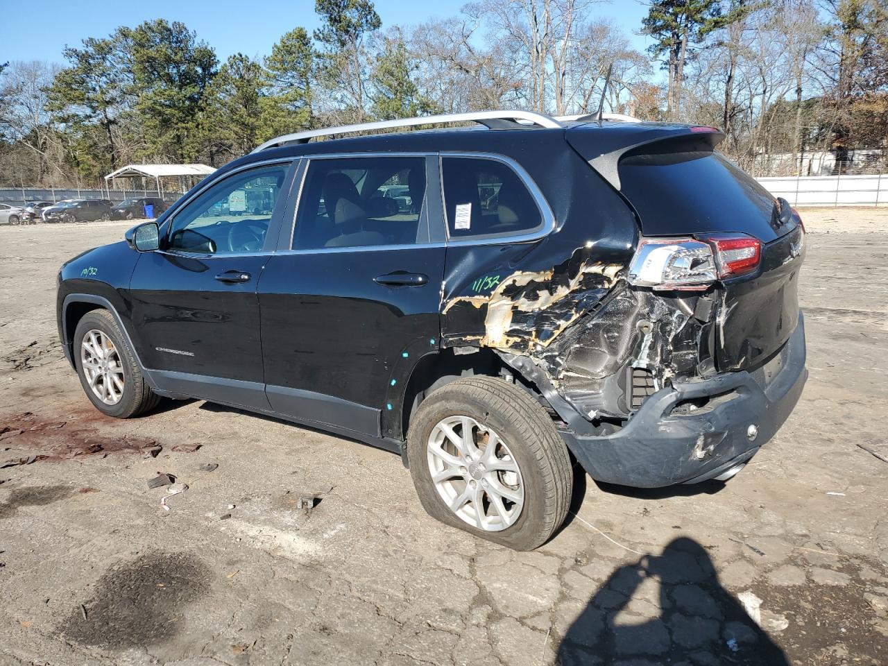 Obraz 2 z 2017 JEEP CHEROKEE LATITUDE 2017 z VIN 1C4PJLCB2HW641511