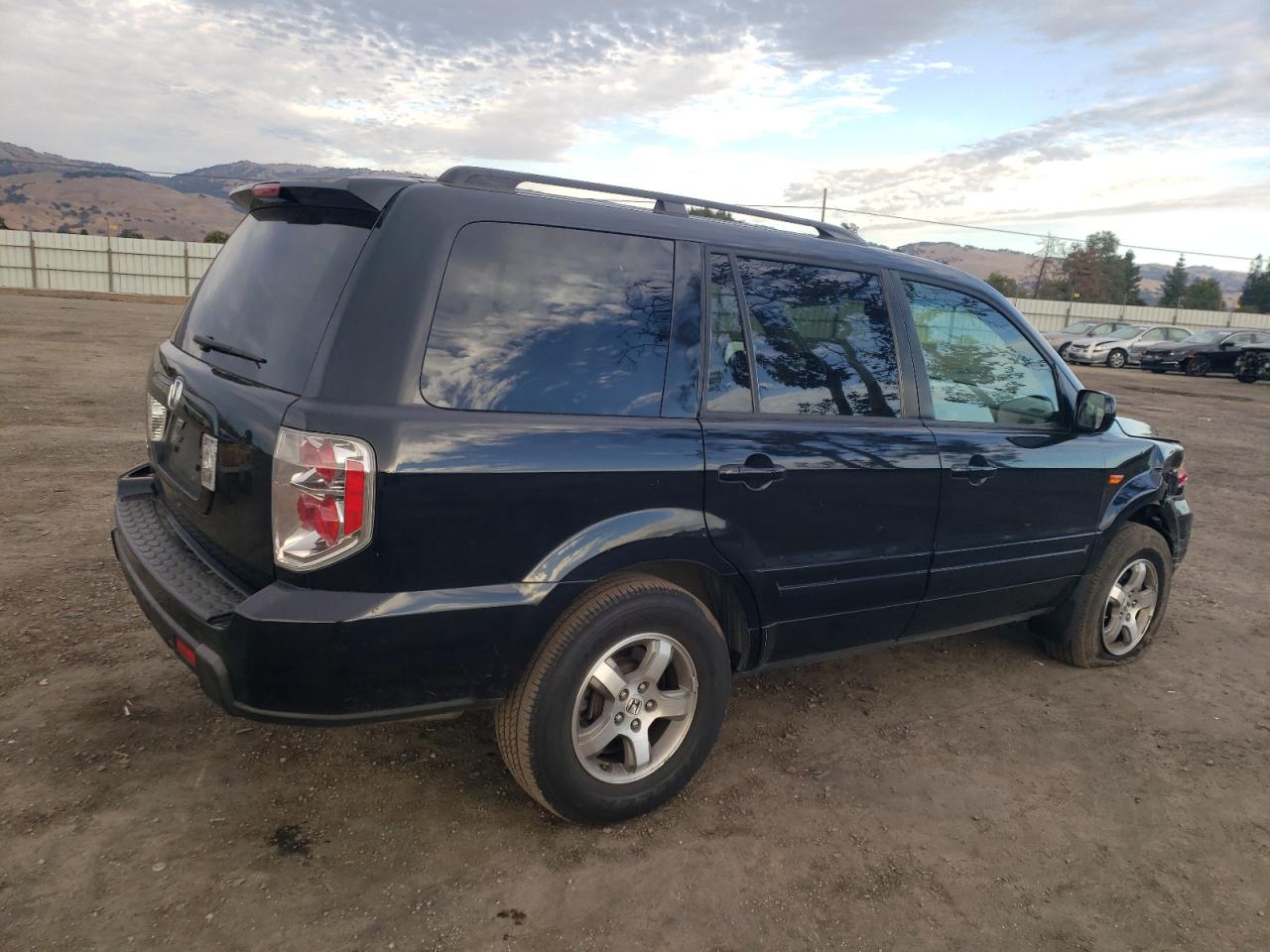 Изображение 3 2006 HONDA PILOT EX 2006 с VIN 5FNYF28596B027480