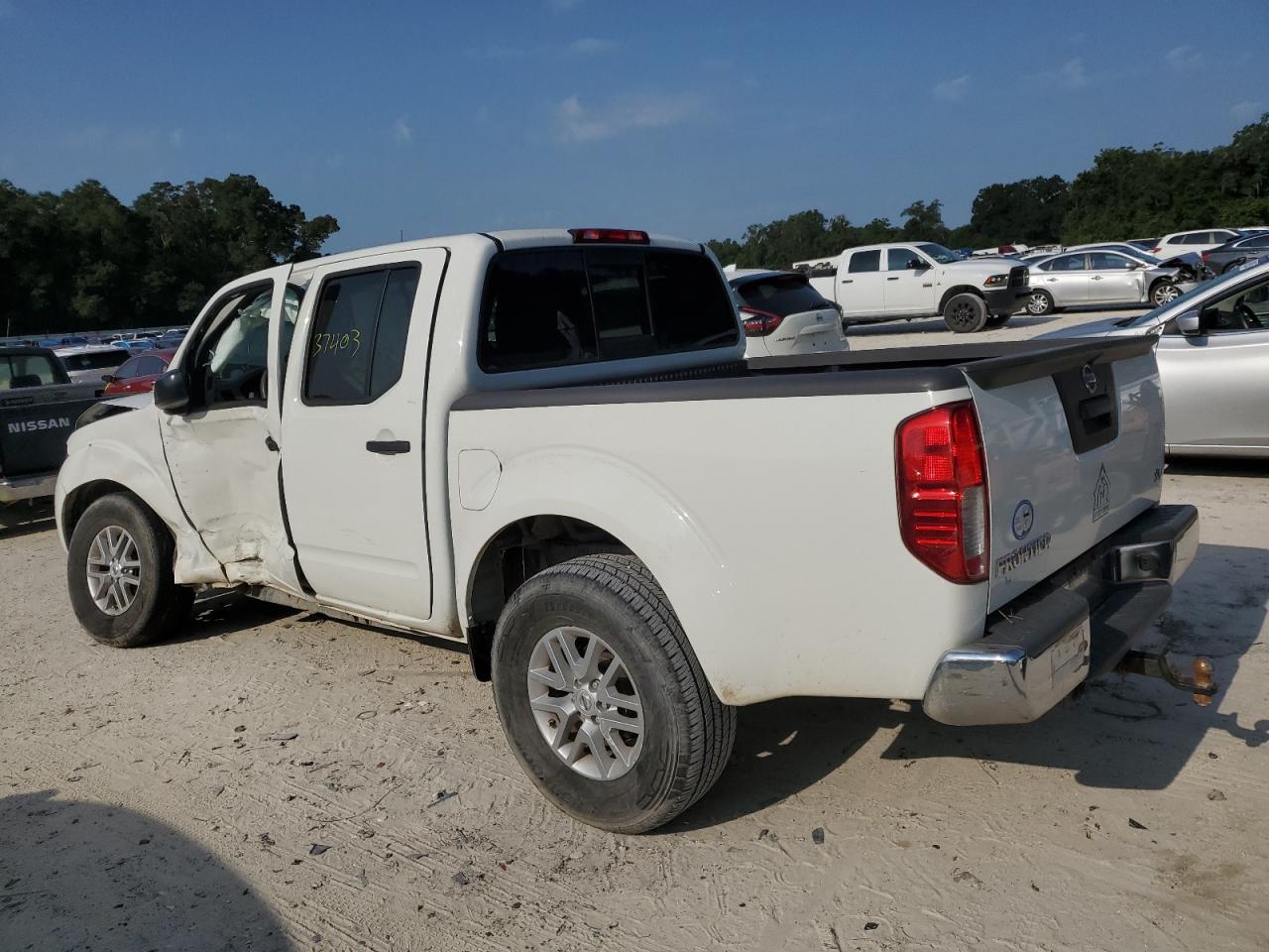 Image 2 of 2017 NISSAN FRONTIER S 2017 with VIN 1N6AD0ER1HN762040