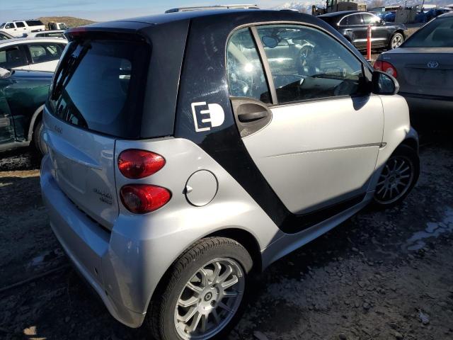 Obraz 3 z 2014 SMART FORTWO  2014 z VIN WMEEJ9AA2EK729841